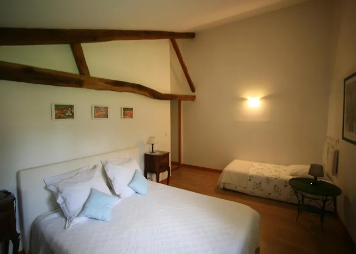 Les De La Font * Usson-du-Poitou